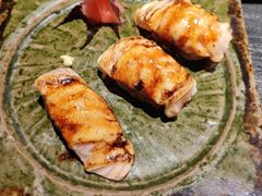 焦糖三文鱼寿司-蟹犇•帝王蟹雪蟹(陆家嘴店)