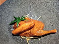 玻璃脆皮乳鸽-曾宴·楚菜(湖北省博物馆店)