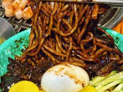 -唯成•韩国炭火烤肉 유성고기