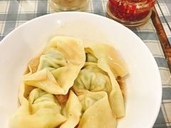 拌馄饨-潘国仙耳光馄饨(黄家阙路店)