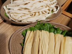 -味舵主重庆火锅(邓尉路店)