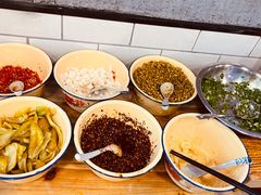 -白露塘杀猪粉(药王街店)