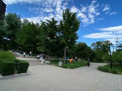 -玲珑塔公园