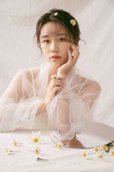 -onlygirl摄影美学馆高端定制(江滩店)