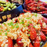 在武汉，还有比炫全虾宴更快乐的事情吗？