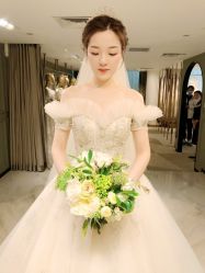 -GRACE KELLY婚纱与礼服(北京店)