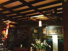 -Dash Teak House