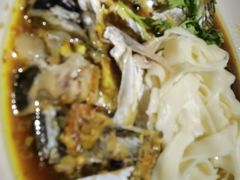 -老妈私房鱼头(欧洲城店)
