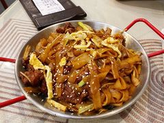 干炒牛河-鹅冠港式茶餐厅(来福士店)