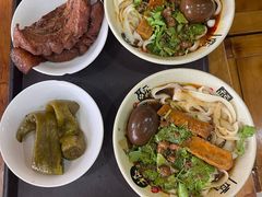 -任记七中刀削面(总店)