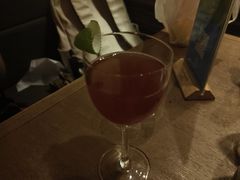 -FOUR PLAY BAR