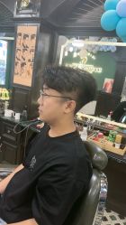 -海文先生国潮烫染男士理发馆