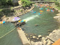 -安吉龙王山峡谷漂流