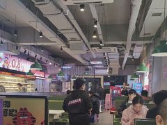 -佰人王串串香火锅(洋珠巷店)
