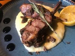 -JINNS锦时 steak&pizza(浸信会礼拜堂旧址店)