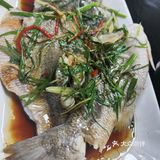广庆府私房菜馆，在绿色路的一个小路入一点点