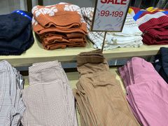 -URBAN REVIVO(济南世茂广场店)