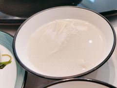 白果猪肚汤-常来小聚·广州非遗传承餐厅(高德置地店)