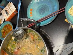 -老城鲜·小海鲜贝贝煲火锅(壹方城店)