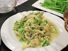 -朴小妹人参鸡汤火锅(长白山万达店)