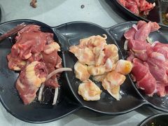 -啊美丽炭火烤肉(滑翔一店)