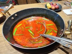 -贵厨酸汤牛肉(小十字店)