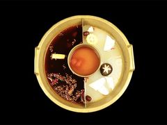 鸳鸯锅-豪渝火锅(红谷滩万达店)
