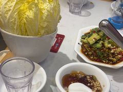 -鲁员外地锅鸡地锅鱼(古墩路店)