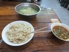 -王菊美食街·王菊面馆(总店)