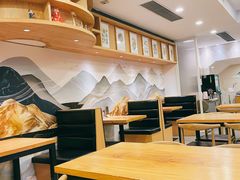 -璞臻汽锅餐厅(南京东路店)
