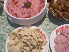 -肖婷姐大铁锅重庆火锅(南湖店)