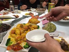 -白玉兰酒店(上海田子坊马当路地铁站店)