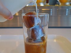 黑砖拿铁-dotcom coffee古点咖啡(致真大厦店)