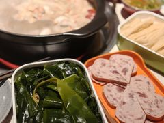 -钢管厂五区小郡肝串串香火锅(梅川路店)