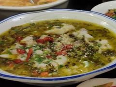 酸菜鱼-鸿兴楼酒家嘉山路店