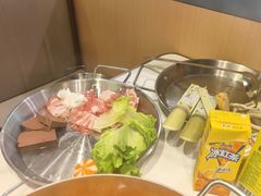 -捞小鲜虾滑海鲜自助火锅(嵊州吾悦店)