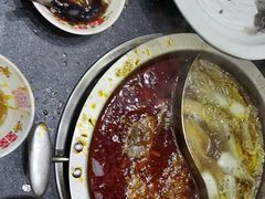 -沸炉重庆老火锅(军事博物馆店)