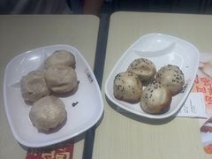 -小杨生煎(黄河路美食休闲街店)