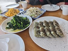 -品鲜村农家菜·阳澄湖大闸蟹(总店)