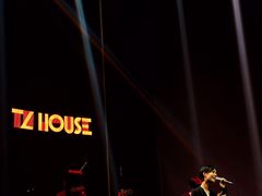 -TZ House音乐现场(来福士中心店)