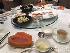 -御花园酒店(希尔顿店)