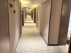 -成都太古里总府王府井亚朵X酒店