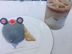 -Fridi Patisserie Cafe