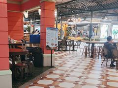 -大食代美食广场(上海中心店)