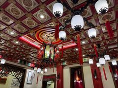 -梅龙镇酒家(南京西路总店)
