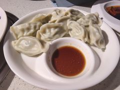 -巧克力渔家.小船海鲜胶东菜(三浴场店)