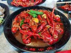 -沪小胖小龙虾(淮海中路旗舰店)