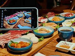 -明洞阿姨·韩式酱蟹烤肉·创意料理(三元桥店)