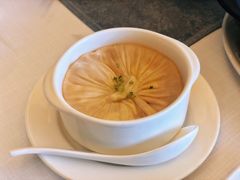 鲜蟹肉龙虾汤包-北京厨房(西安SKP店)