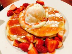 -Pancakes on the rocks(Darling Harbour)